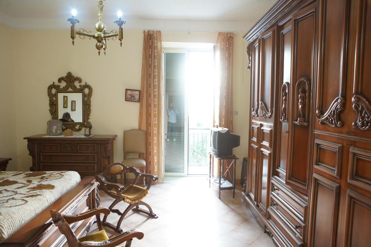 Casa Vacanze Da Rosy Ercolano Bagian luar foto