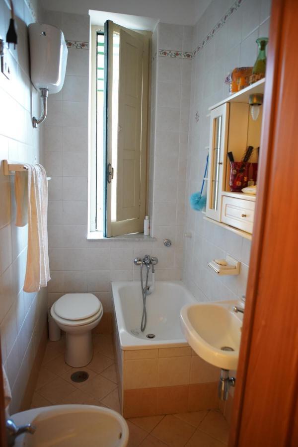 Casa Vacanze Da Rosy Ercolano Bagian luar foto